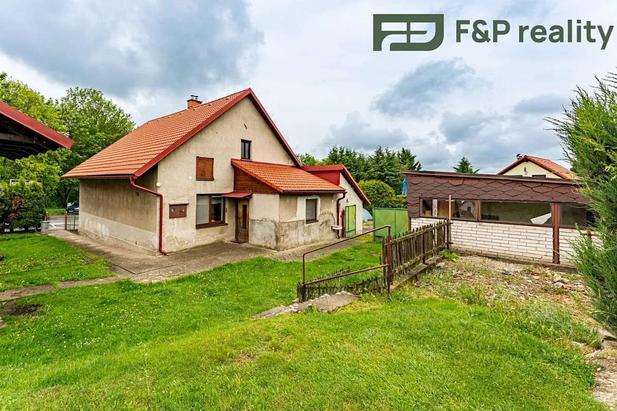 Prodej rodinného domu 110 m², pozemek 995 m²